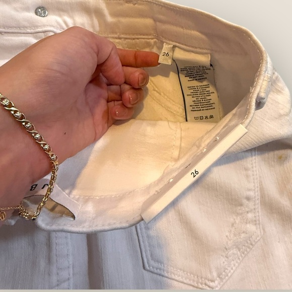 J Brand | Leila Mid Rise White Denim Pencil Skirt | Size 26 - Picture 9 of 11